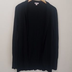 Black open front cardigan 🌙